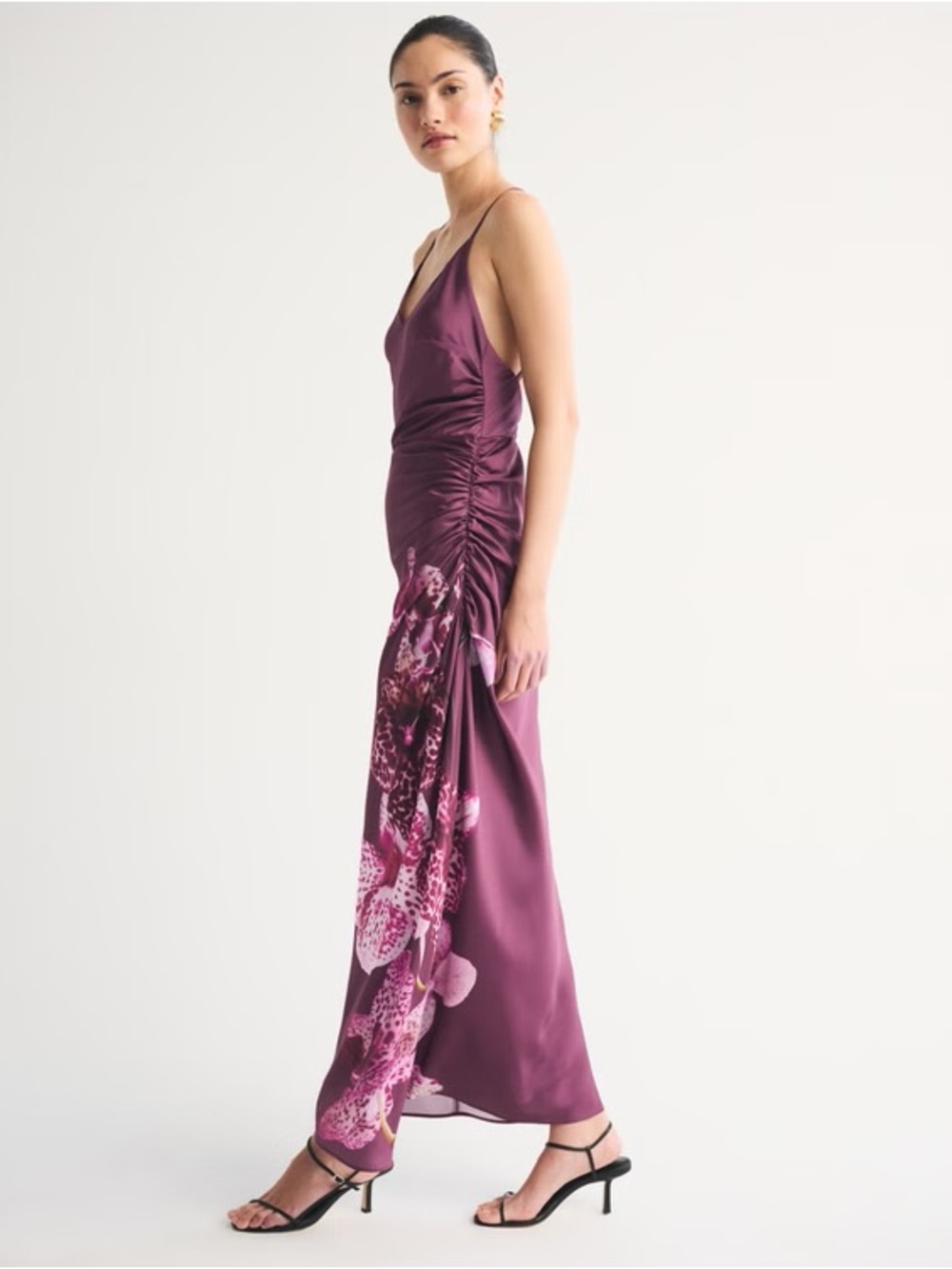 Abercrombie & Fitch Open-Back Hardware Maxi Dress - Picture 3 of 6